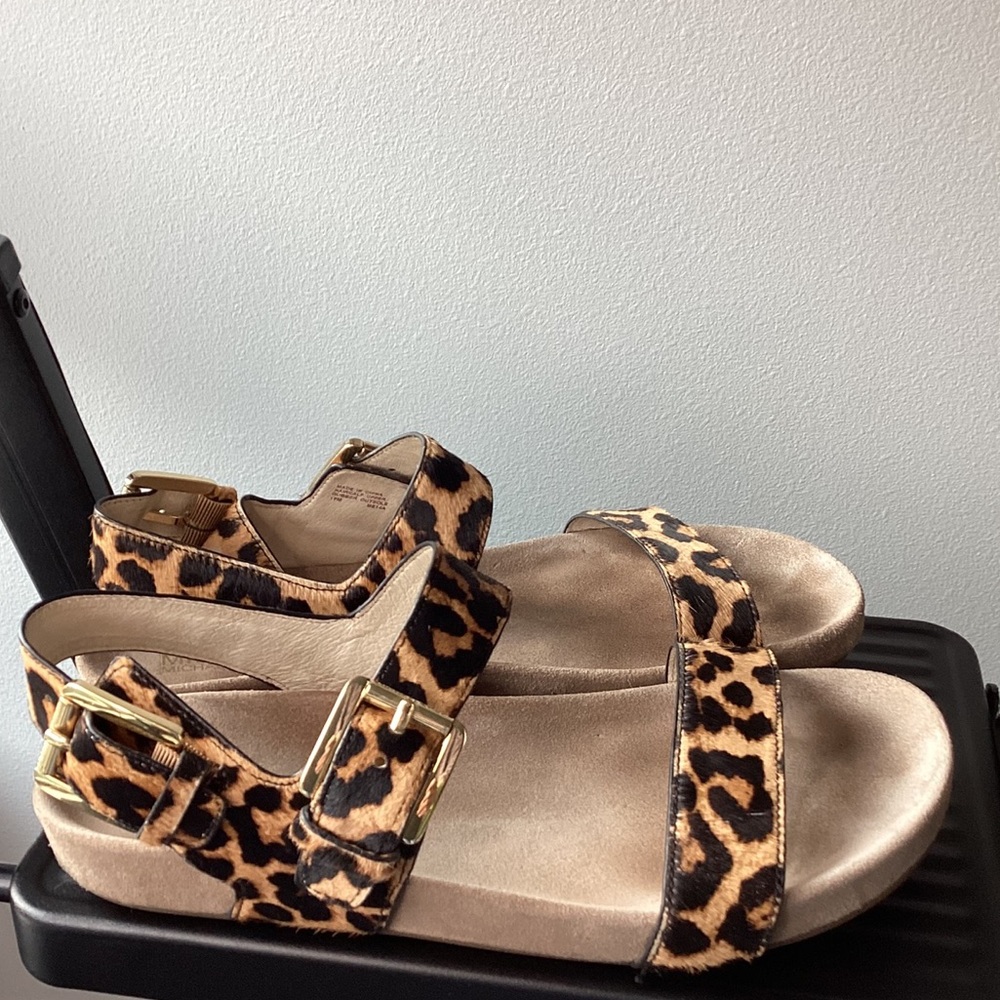 Sold on other platform Michael Michael Kors leopard Print Buckle Sandals Size 10 - Picture 3 of 5